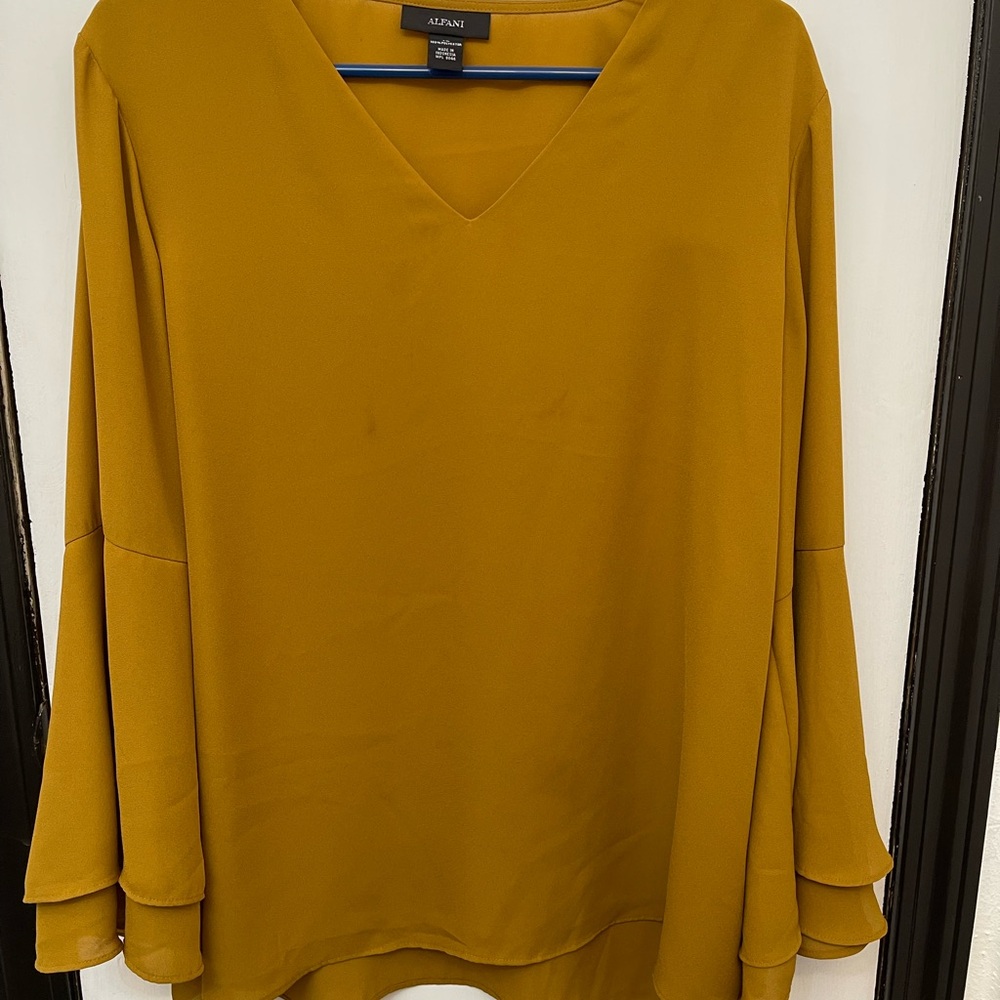 Alfani Golden Women's Blouse